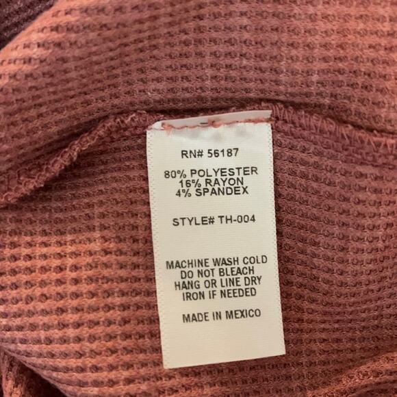 Baea Blush Flare Sleeve Thermal Top NWOT Size Large - Picture 8 of 8